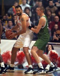 Vlade Divac otkrio kako je došao u Crvenu zvezdu