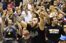 Navijači Partizana pred polufinale ABA lige protiv Crvene zvezde.