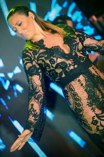 Ana Nikolić "pozdravlja" Nadu Macuru