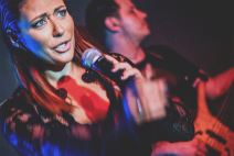 Ana Nikolić histerisala u avionu