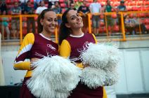 Čirlidersice Vukova mame uzdahe kada izađu na teren.