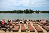 Ada Ciganlija prazna na 30 stepeni.