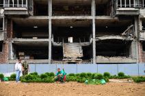 Zeleni se ispred zgrade Generalštaba (FOTO)