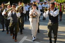 Guča 2015 Sabor trubača: Japanka svira trubu