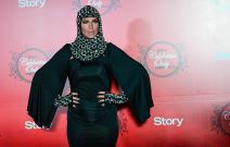 Jelena Karleuša na fakultetu