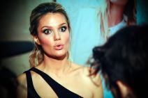 Lena Kovačević bez šminke Instagram