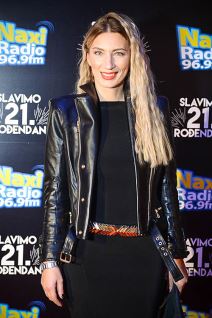 Pevačice Sara Jo, Ana Stanić i Jelena Tomašević o pesmama koje su slušale kao klinke