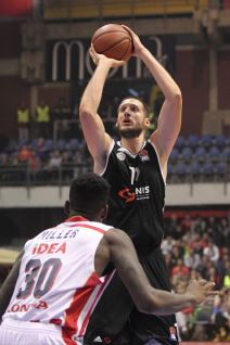 Kosta Perović završio karijeru