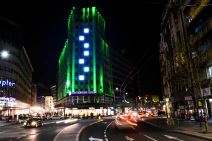 Narodna Skupština, Most na Adi, hotel "Moskva" i Palata Albanija zeleni povodom Dana Svetog Patrika.