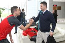 Fudbaleri Srbije iz Stare Pazove krenuli na prijateljski meč sa Poljskom.