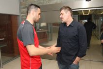 Fudbaleri Srbije iz Stare Pazove krenuli na prijateljski meč sa Poljskom.