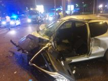 Težak sudar na Autokomandi: dvoje teško povređenih