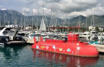 Turistička podmornica u Baru