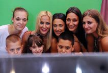 Milica Dabović usvaja dete