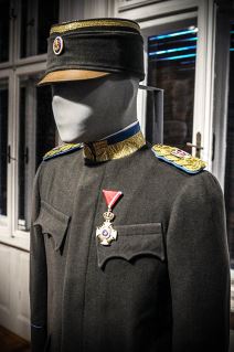 Kralj Petar I, replika uniforme