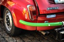 Fiće i Vespe - Skup ljubitelja fiće i vespe ispred Muzeja istorije Jugoslavije