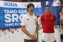 Miloš Teodosić se družio sa decom