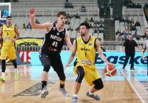 AEK - Partizan 91:81: Incident u Atini, Džikić se izvinio FOTO