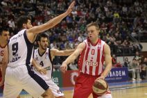 Nejt Volters se vratio u Crvenu zvezdu potpisao jednogodišnji ugovor