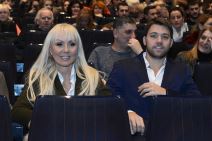 Lepa Brena Instagram hakovan