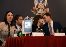 Monika Beluči stigla u Beograd, prvi je primio Siniša Mali.