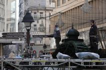 Uklonjena novogodišnja jelka sa Trga Republike u Beogradu