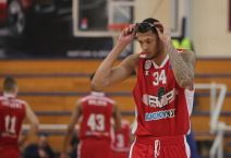 Ajzea Ostin: Više nikad Srbija, bežite odavde