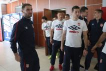 Srbija - Gruzija: Okupljanje orlova u Staroj Pazovi FOTO