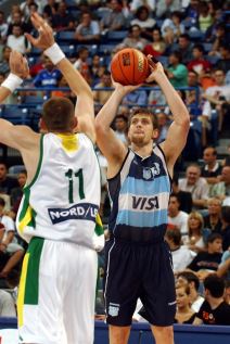 Andres Noćioni završio karijeru