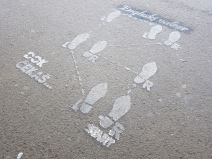 Novi Sad - uputstvo za igranje valcera na autobuskoj stanici