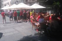 Navijači velsa dali krv za teško povređenog navijača Partizana