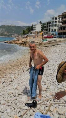 Crna Gora - mladići kod Bara spasili davljenika