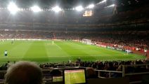 Arsenal - Crvena zvezda atmosfera na stadionu Emirejts