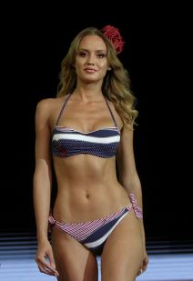 Bonatti, revija kupaćih kostima.