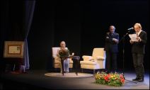Zašto je Milena Dravić gađala američku voditeljku na Kanskom festivalu