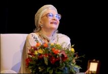 Zašto je Milena Dravić gađala američku voditeljku na Kanskom festivalu