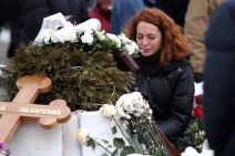 Ćerka Marka Nikolića radi kao konobarica