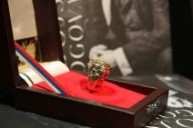 Nebojša Glogovac monografija Dobričin prsten