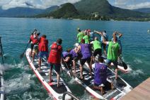 Dragon Veslanje stojeći stav