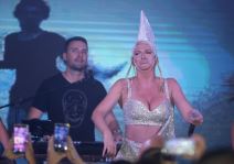 Jelena Karleuša nastup fotografije Etno selo Stanišići