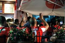 Crvena zvezda u Ligi šampiona: DELIJE slave uz TRUBAČE I BAKLJADU! FOTOGRAFIJE