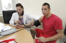 Ko je Nikola Petković, napadač na Nemanju Bjelicu