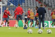 Liga šampiona: Bajern - Crvena zvezda najava