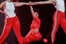 Sara Jo tverkuje na bini: Discovered by Coke FINALE! FOTOGRAFIJE