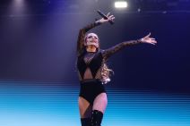 Poznate kuguarke Javne ličnosti u braku sa mlađim muškarcima 