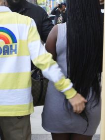 Džastin Biber vaćari obožavateljku FOTO