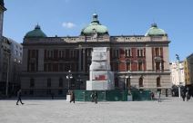 Rekonstrukcija spomenika KNEZA MIHAILA na Trgu Republike trajaće do prvog maja!FOTOGRAFIJE