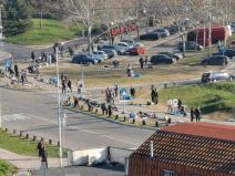 Korona virus Beograd Vidikovačka pijaca puna ljudi