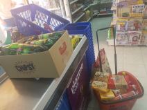 Korona virus u Srbiji humanost u vanrednom stanju pekara i market Simić Topola