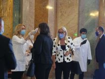 Skupština - prva sednica od uvođenja vanrendog stanja